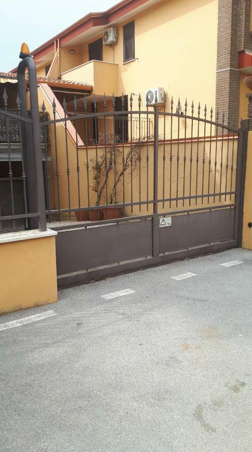 Villa Jamyra Sant'Arpino Exterior foto