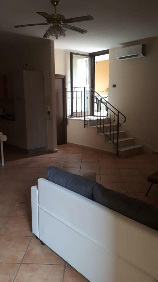 Villa Jamyra Sant'Arpino Exterior foto